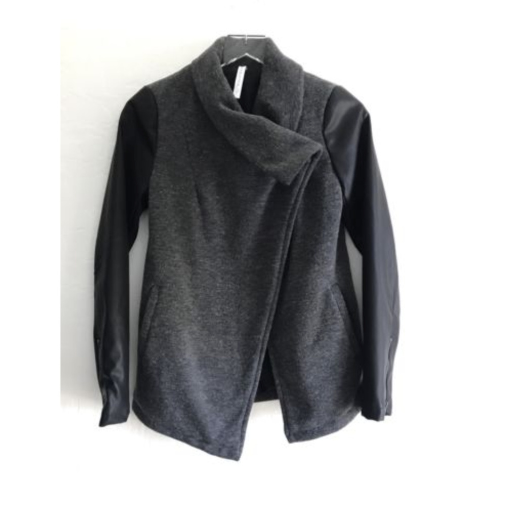 Fabletics | Black + Gray Milano Coat Jacket